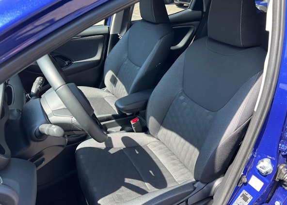 Vehicle image 9 Vehicle image 9