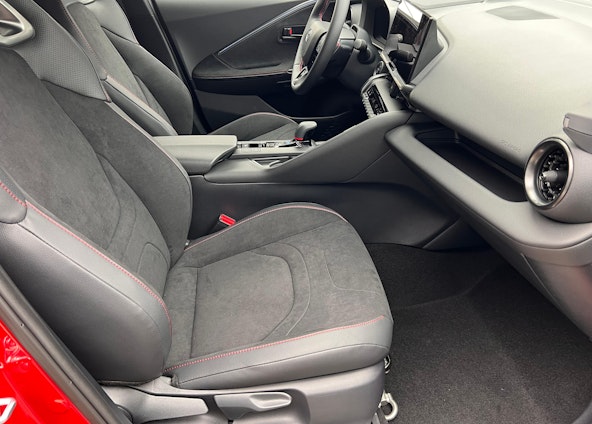 Vehicle image 12 Vehicle image 12