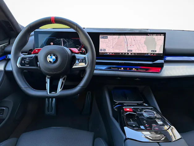 BMW M5 xDrive Touring