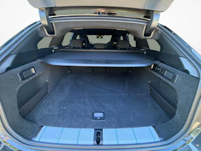 https://vehicle.imgix.net/4077428/35816b1e-8a88-4de1-9aaa-892f5c59f1f2.jpg