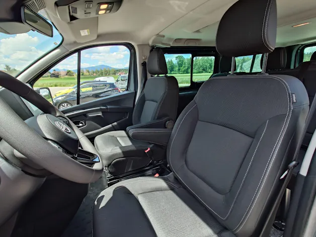 Nissan Primastar Kombi 3.0 t L2 H1 2. Tekna