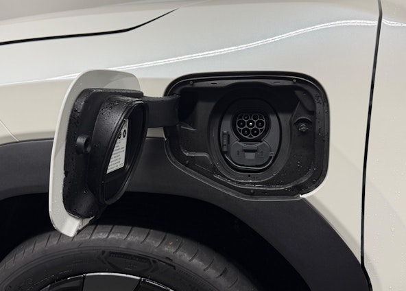 Vehicle image 19 Vehicle image 19