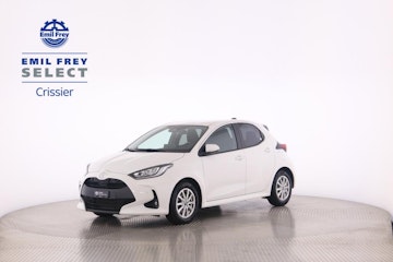 Vehicle image TOYOTA Yaris 1.5 VVT-i HSD Trend