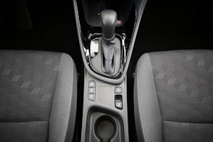 Vehicle image TOYOTA Yaris 1.5 VVT-i HSD Trend