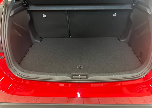 Vehicle image 16 Vehicle image 16