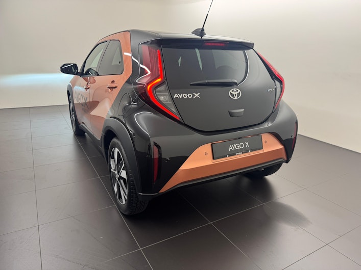 Vehicle image TOYOTA AYGO X