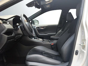 https://vehicle.imgix.net/4077630/22c86ba8-4eac-49c9-b14c-5bdf355b974b.jpg