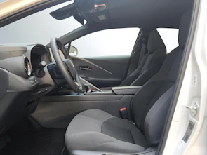 image du véhicule TOYOTA C-HR 2.0 PHEV Swiss Edition