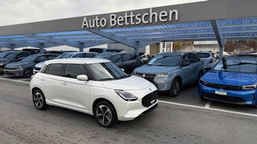 Vehicle image SUZUKI SWIFT 0