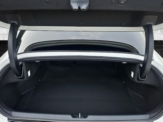 Vehicle image 8 Vehicle image 8