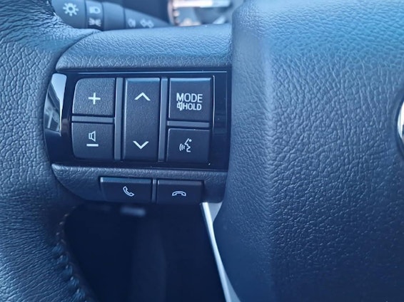 Vehicle image 11 Vehicle image 11