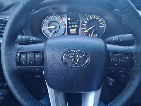 Vehicle image 5 Vehicle image 5