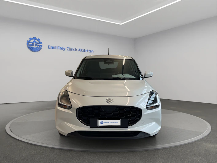 immagine del veicolo SUZUKI SWIFT