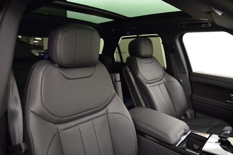 Vehicle image LAND ROVER RANGE ROVER SPORT