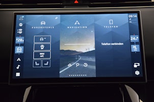 Vehicle image LAND ROVER Range Rover Sport 3.0 I6 300 SE Dynamic