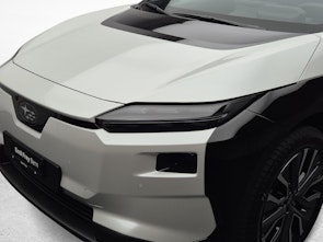 Vehicle image SUBARU Solterra eV Luxury AWD