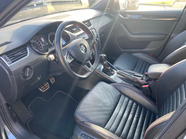 Škoda Octavia Combi 2.0 TDI 184 RS Prag 4x4 DSG