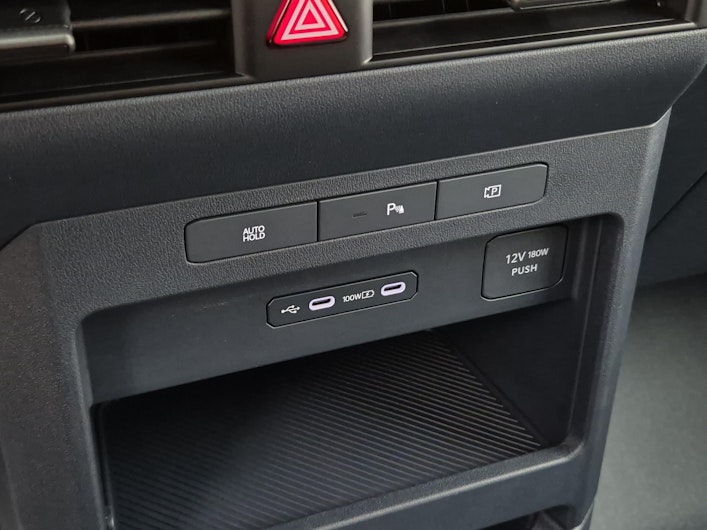 Vehicle image KIA PV5