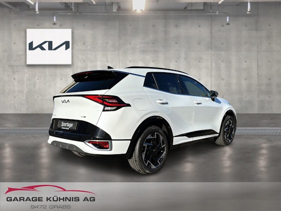 Vehicle image 3 Vehicle image 3