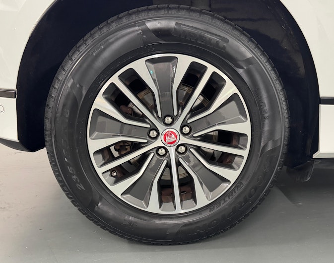 Vehicle image JAGUAR I-PACE