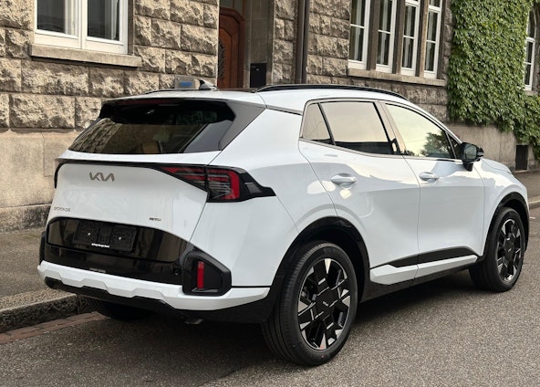 Vehicle image 3 Vehicle image 3