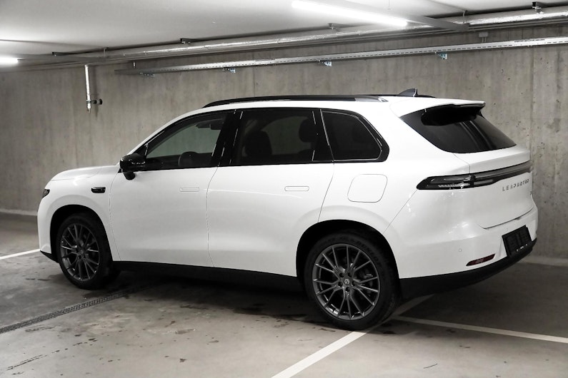 Vehicle image LEAPMOTOR C10