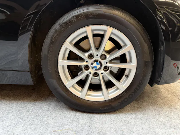 BMW 320d xDrive Touring