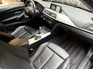 BMW 320d xDrive Touring