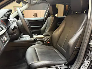 BMW 320d xDrive Touring