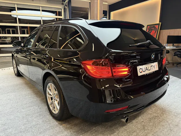 BMW 320d xDrive Touring