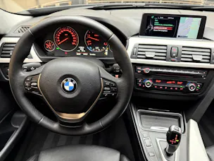 BMW 320d xDrive Touring