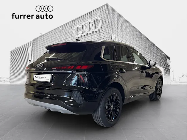 Audi Q3 SUV 110 kW TFSI S tronic
