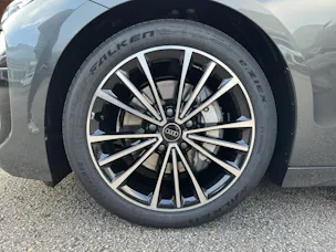 Audi A6 Avant e-tron quattro