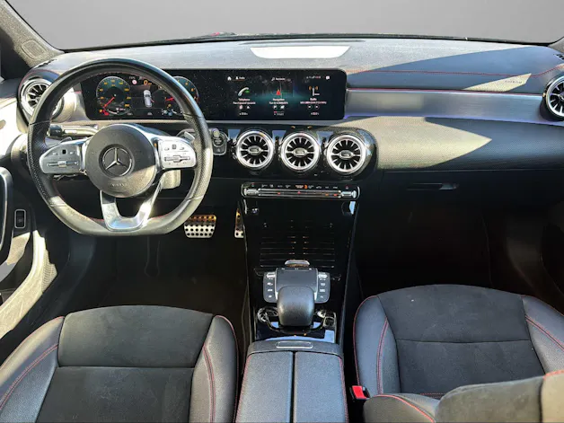 Mercedes-Benz CLA Shooting Brake 250 4Matic 7G-DCT AMG Line