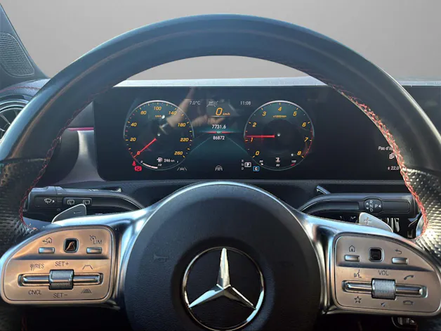 Mercedes-Benz CLA Shooting Brake 250 4Matic 7G-DCT AMG Line