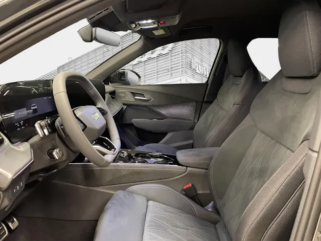 Audi Q3 SUV e-hybrid 200 kW S tronig