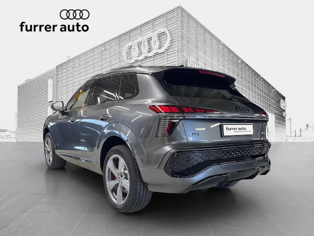 Audi Q3 SUV e-hybrid 200 kW S tronig