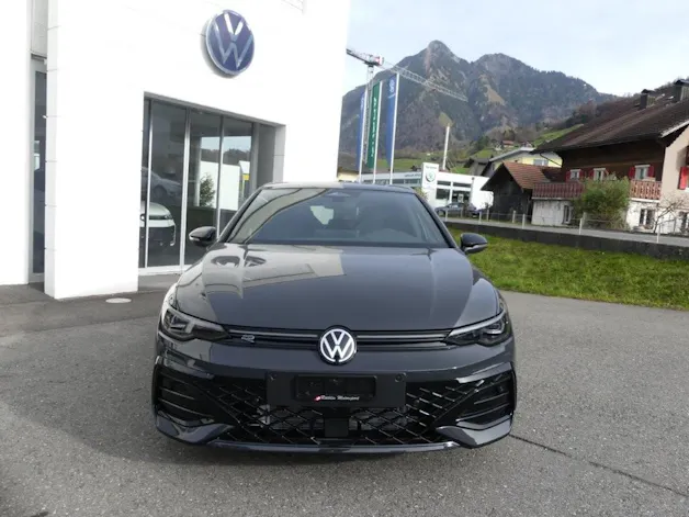 VW Golf 1.5 e TSI mHEV R-Line DSG