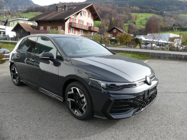 VW Golf 1.5 e TSI mHEV R-Line DSG
