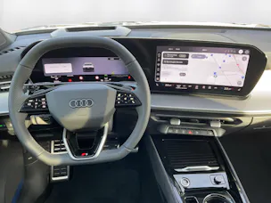 Audi Q3 SUV 110 kW TFSI S tronic