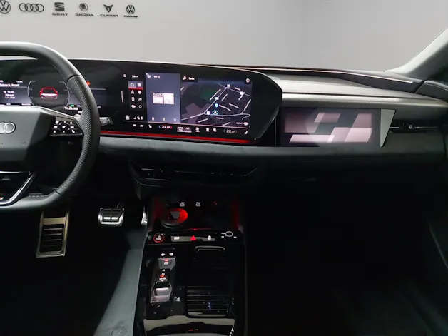 Audi A6 Avant e-tron quattro