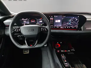 Audi A6 Avant e-tron quattro