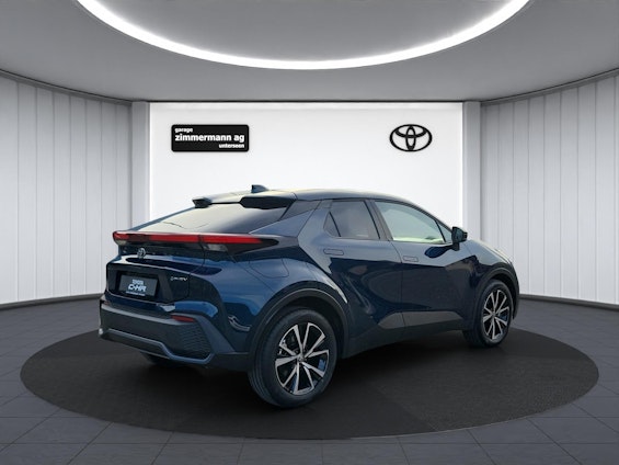 Vehicle image 6 Vehicle image 6