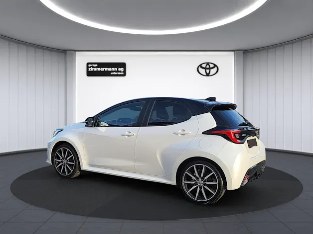 Toyota Yaris 1.5 VVT-i HSD GR Sport