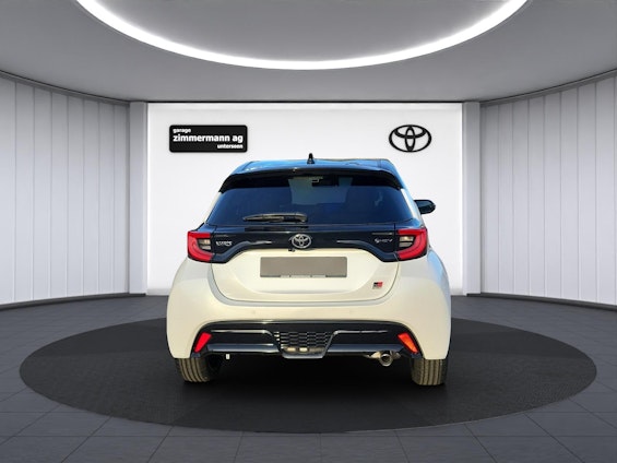 Vehicle image 7 Vehicle image 7