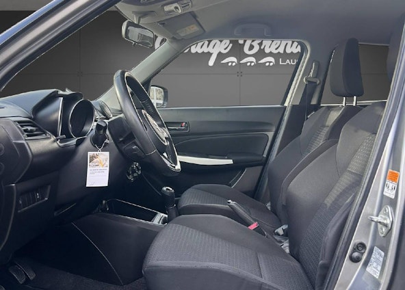 Vehicle image 2 Vehicle image 2