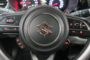 Suzuki Swift 1.2 Compact Top Hybrid