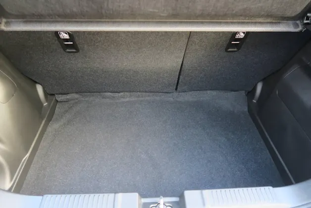 Suzuki Swift 1.2 Compact+ Hybrid