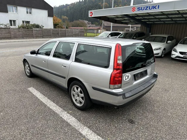 Volvo V70 2.4 170