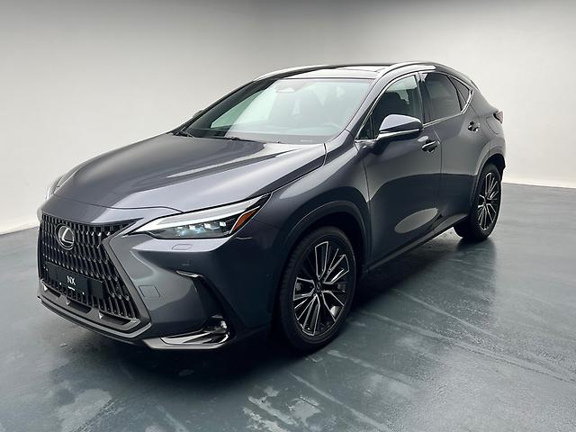 LEXUS NX 350h Excellence: Jetzt Probefahrt buchen!